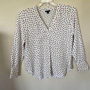 Ann Taylor Cream, heart prints blouse, long sleeve, v-neck, size Small
